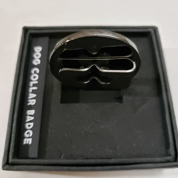 Dog collar badge Ruiner of Nice Things - Picture 4 of 6